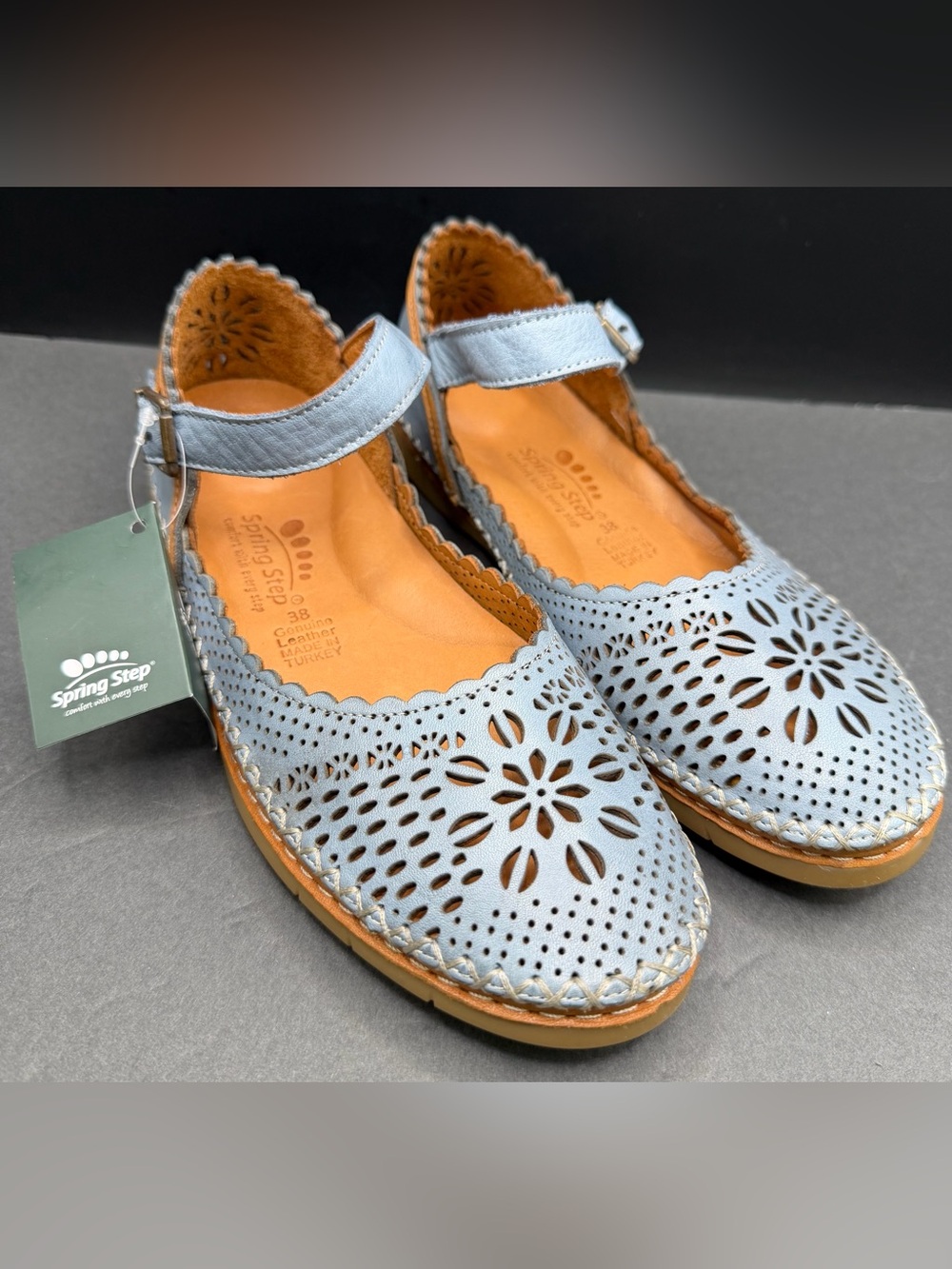 Spring Step Zabelle Mary Jane in Light Blue with Tan Trim- Size: 38, NWT